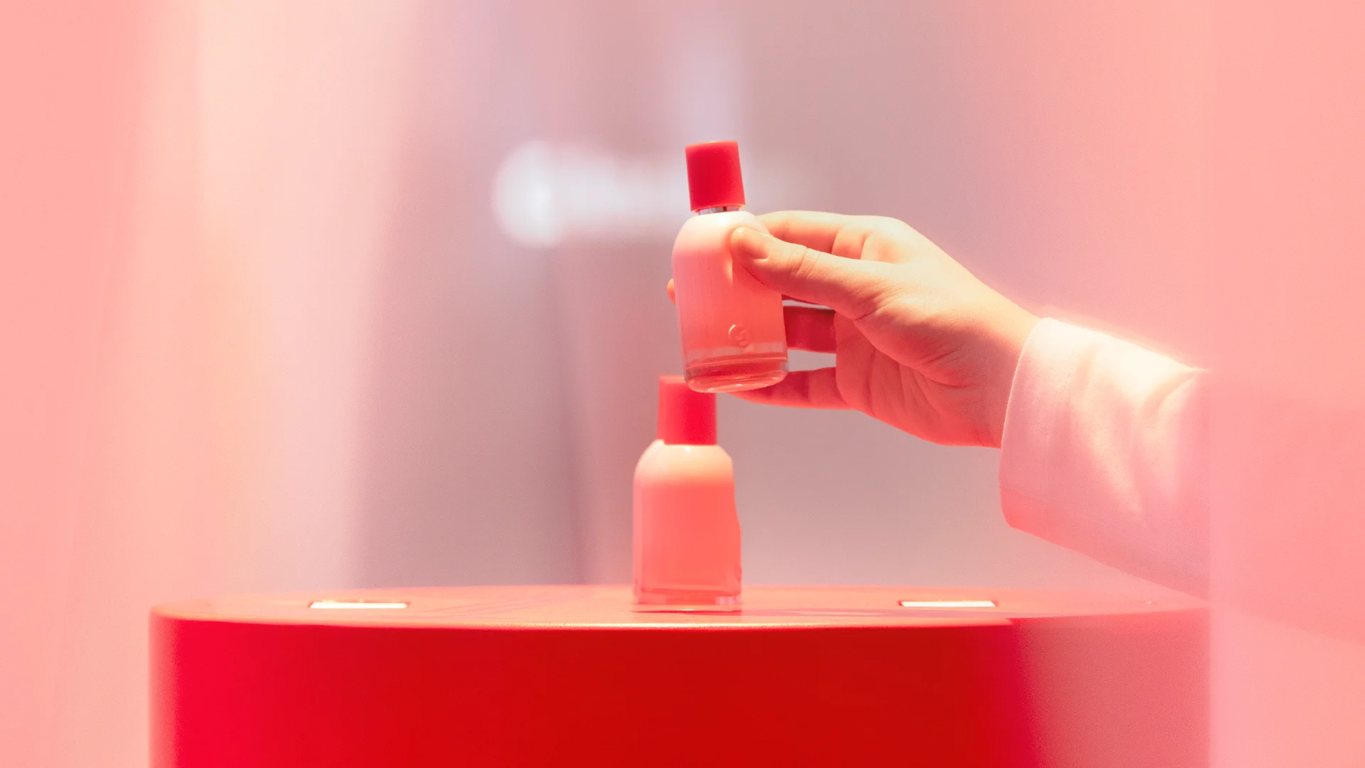 Glossier and Random Studio, France