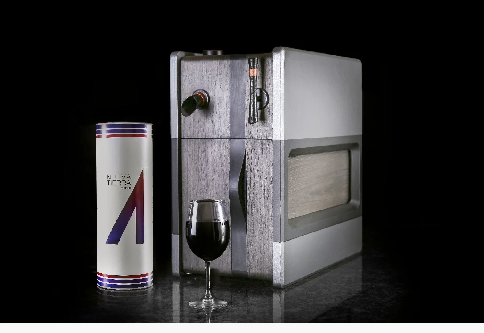 Somm by Synek, US